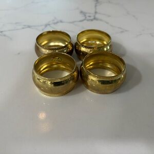 Set of 4 brass   Napkin Rings